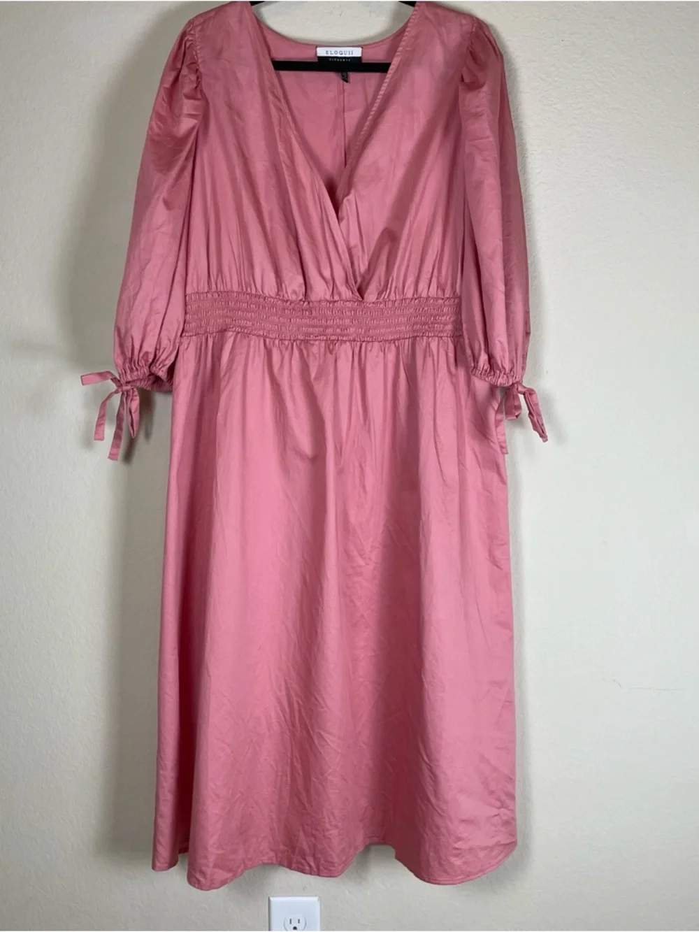 Women’s Pink Summer Casual Midi Dress V-Neck Smocked Beach Vacation Style Sz 18